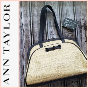 Anne Taylor's Loft hand bag